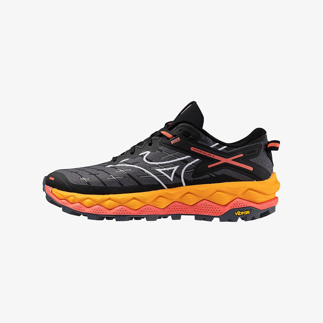 Mizuno Wave Mujin (23) Womens (Black/White/Hot Coral)