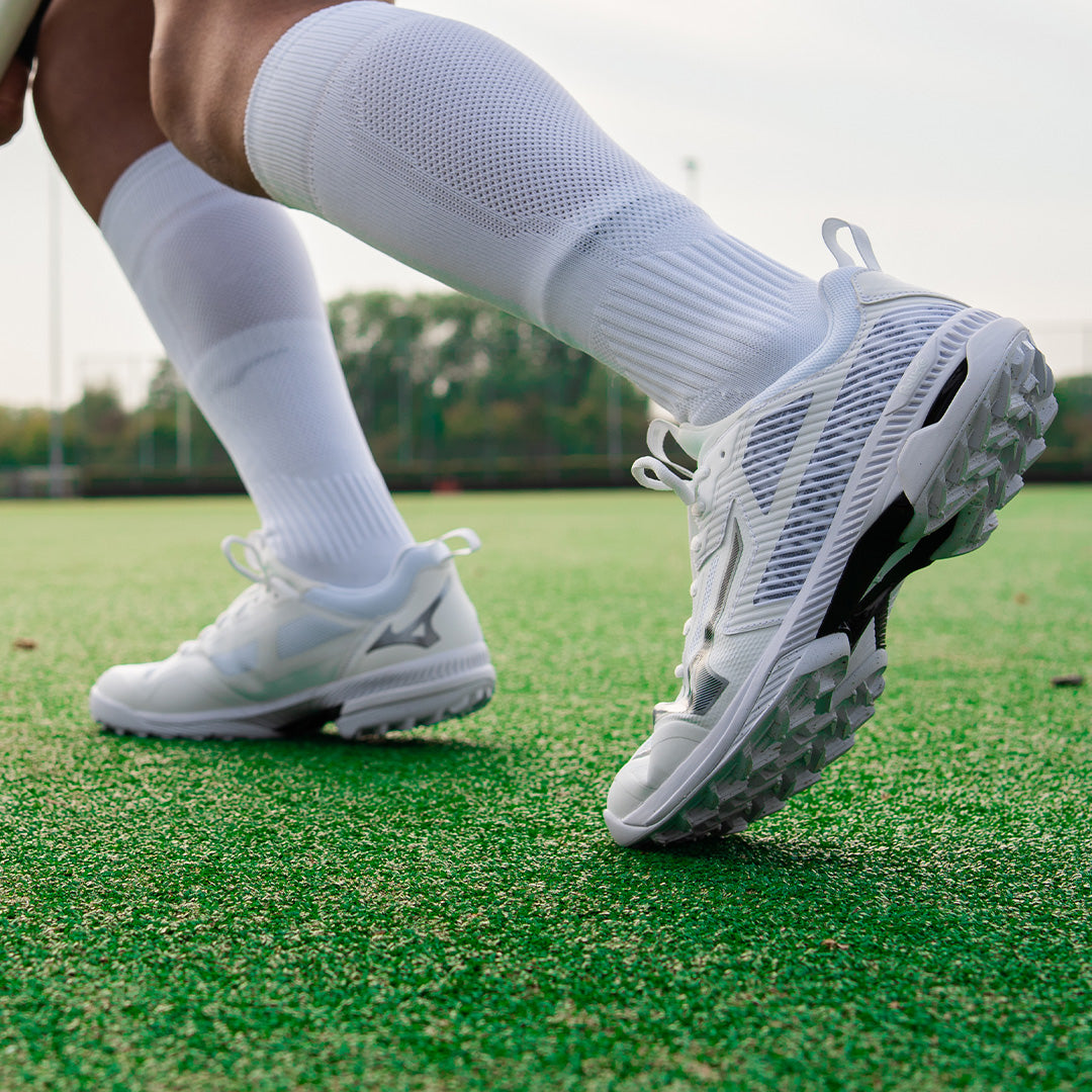 Mizuno Wave Panthera 2 Unisex (White/Black/Silver)